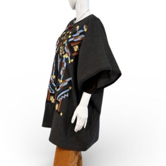 Bespoke Embroidered Aztec Poncho - Picture 5 of 9
